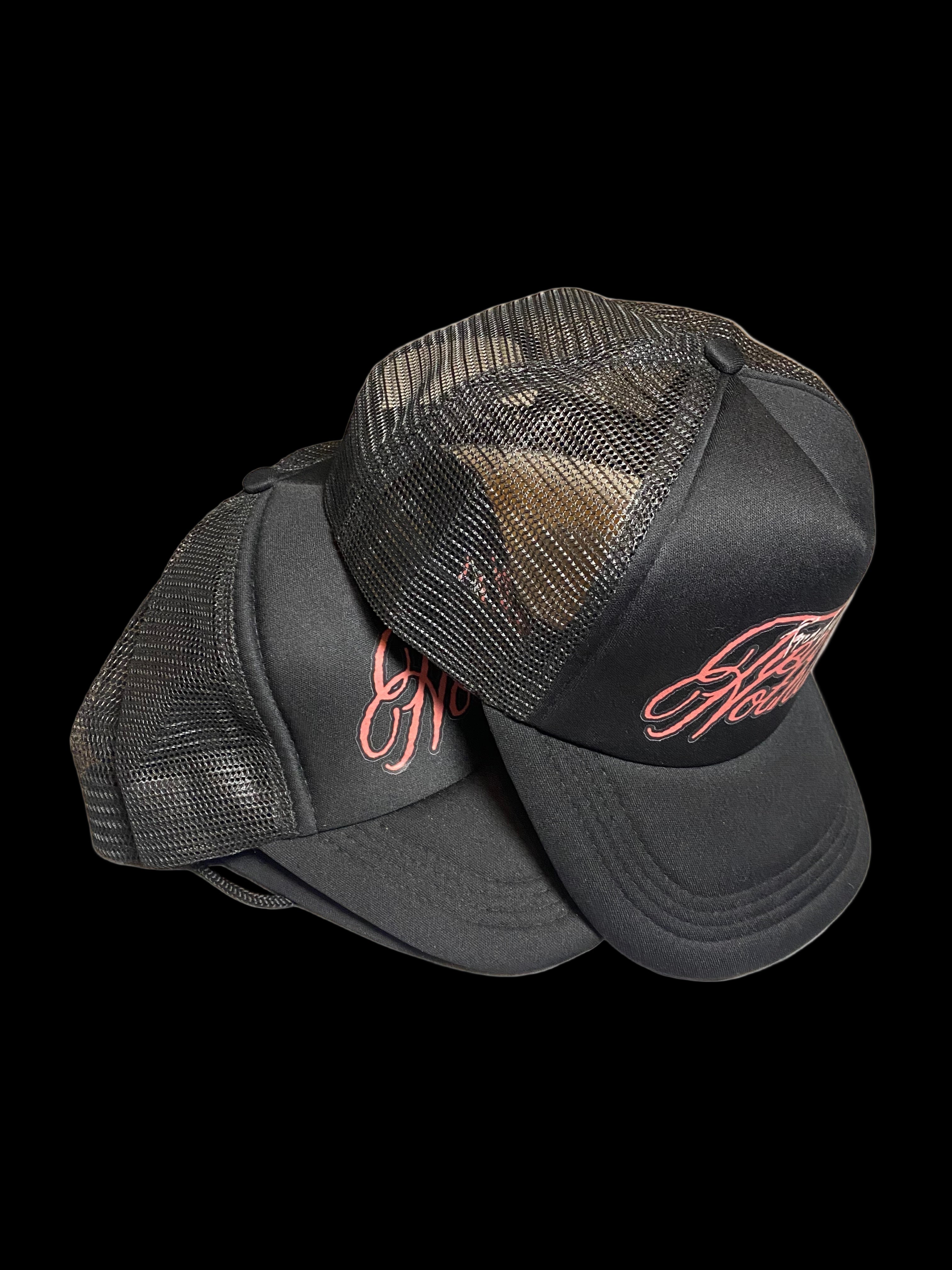 BLACK CAP